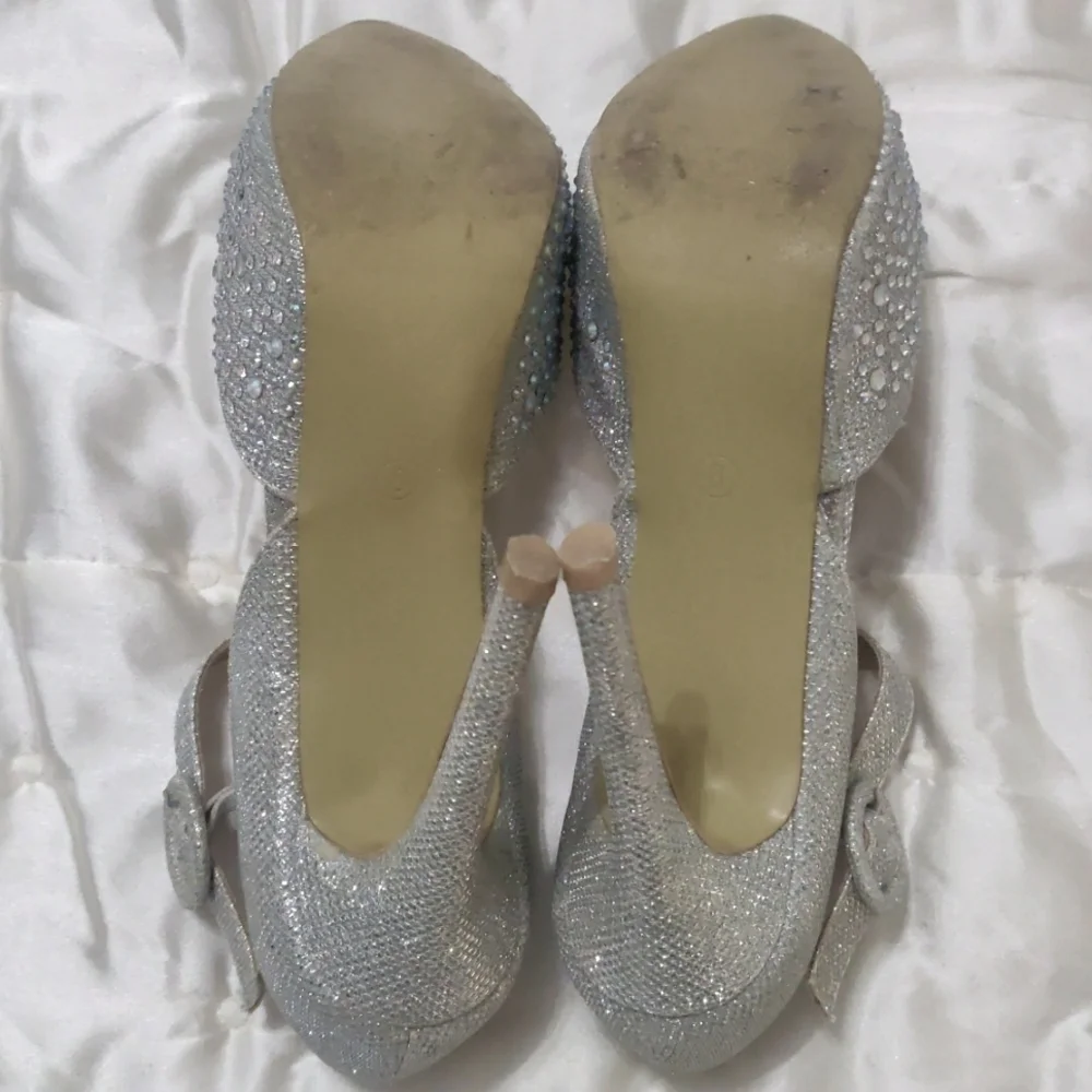 SilverDew Platform Heels.